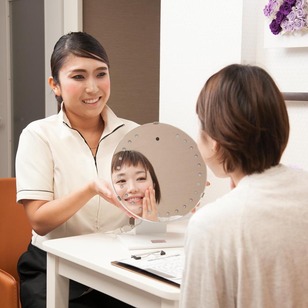 肌チェックマシン 無料 Paris パリス 静岡市駿河区 ビューティー Womo