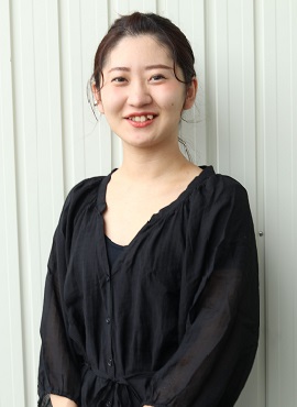 板倉 美佳の写真