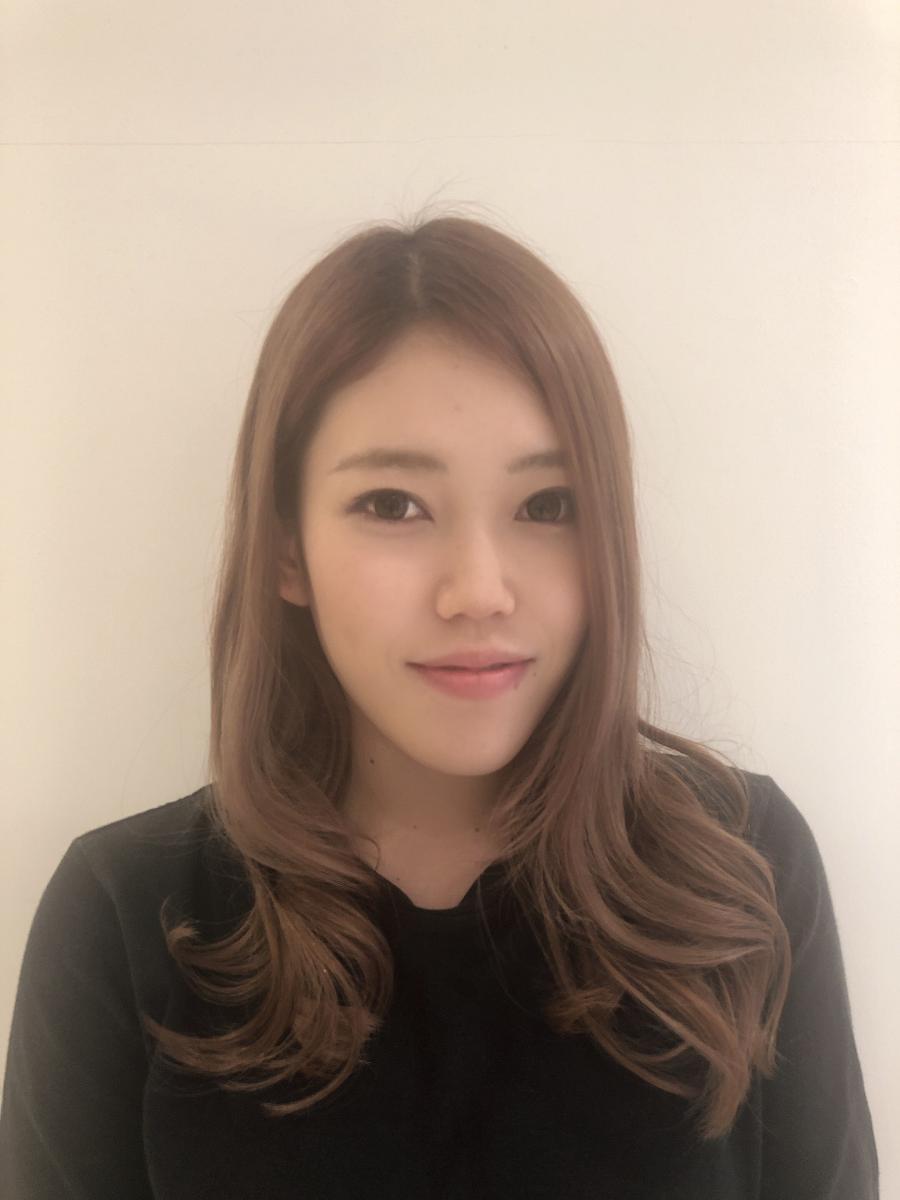 マネージャー 良知 美咲(らち みさき) の写真