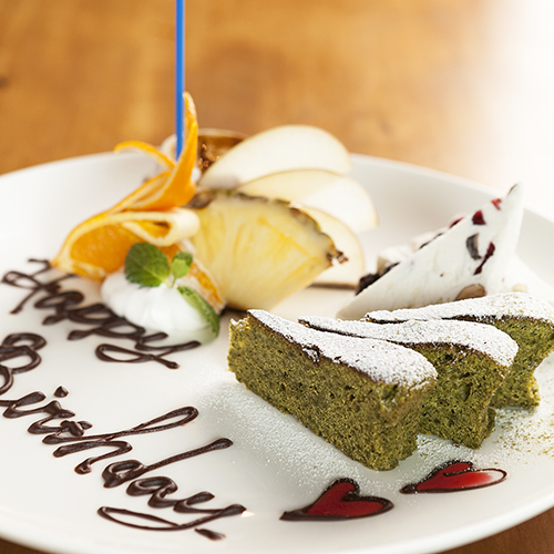 誕生日などのサプライズに!2時間飲み放題付きバースデープラン¥3850→¥3600!のイメージ