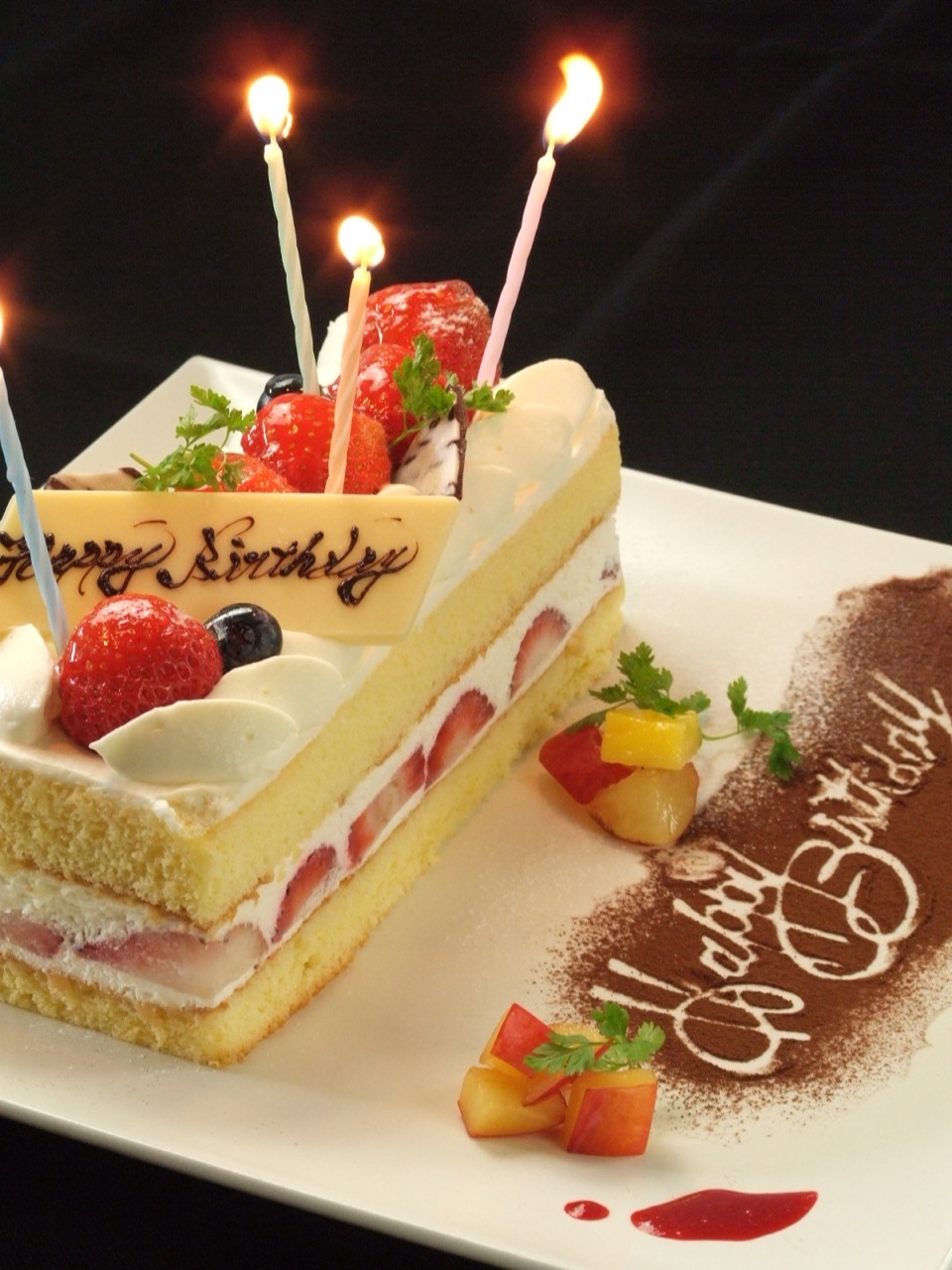 コースをご予約で、誕生日・記念日に特製デザートプレートをプレゼントのイメージ